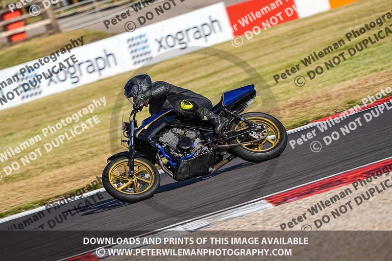 donington no limits trackday;donington park photographs;donington trackday photographs;no limits trackdays;peter wileman photography;trackday digital images;trackday photos